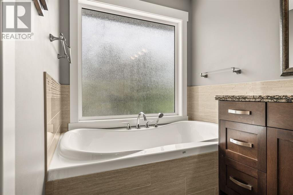 Single Family House for Sale in  Riverside Mews SE Riverbend Calgary 
