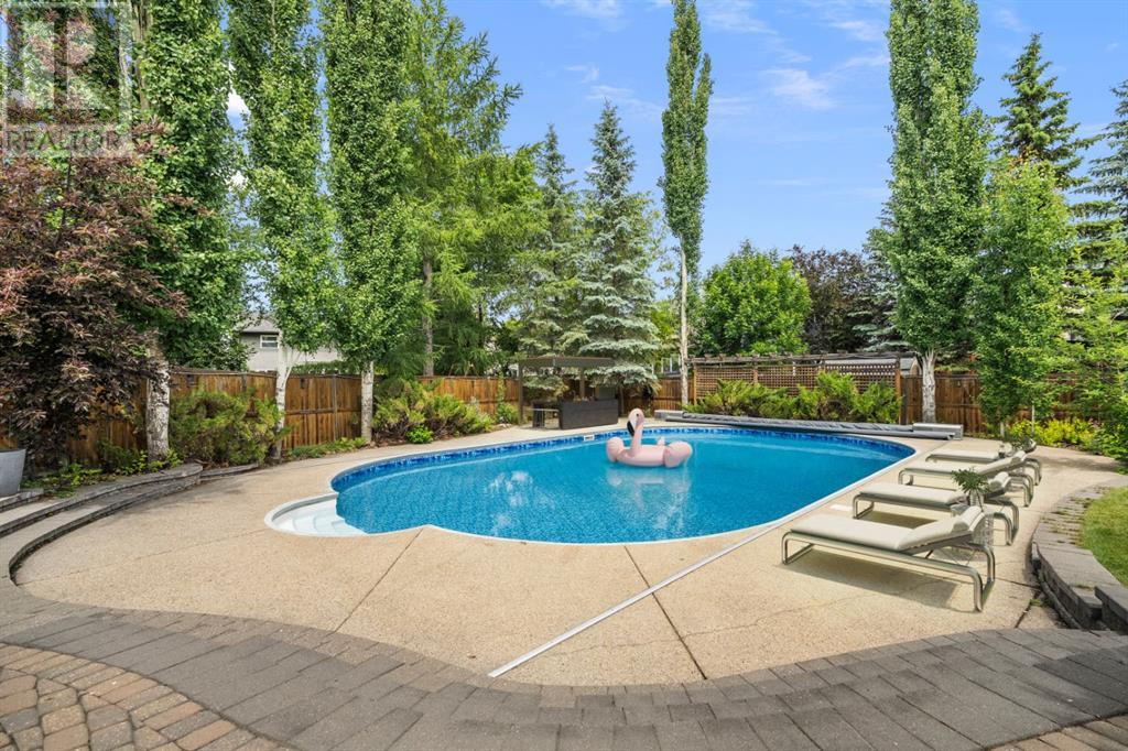 Single Family House for Sale in  Riverside Mews SE Riverbend Calgary 