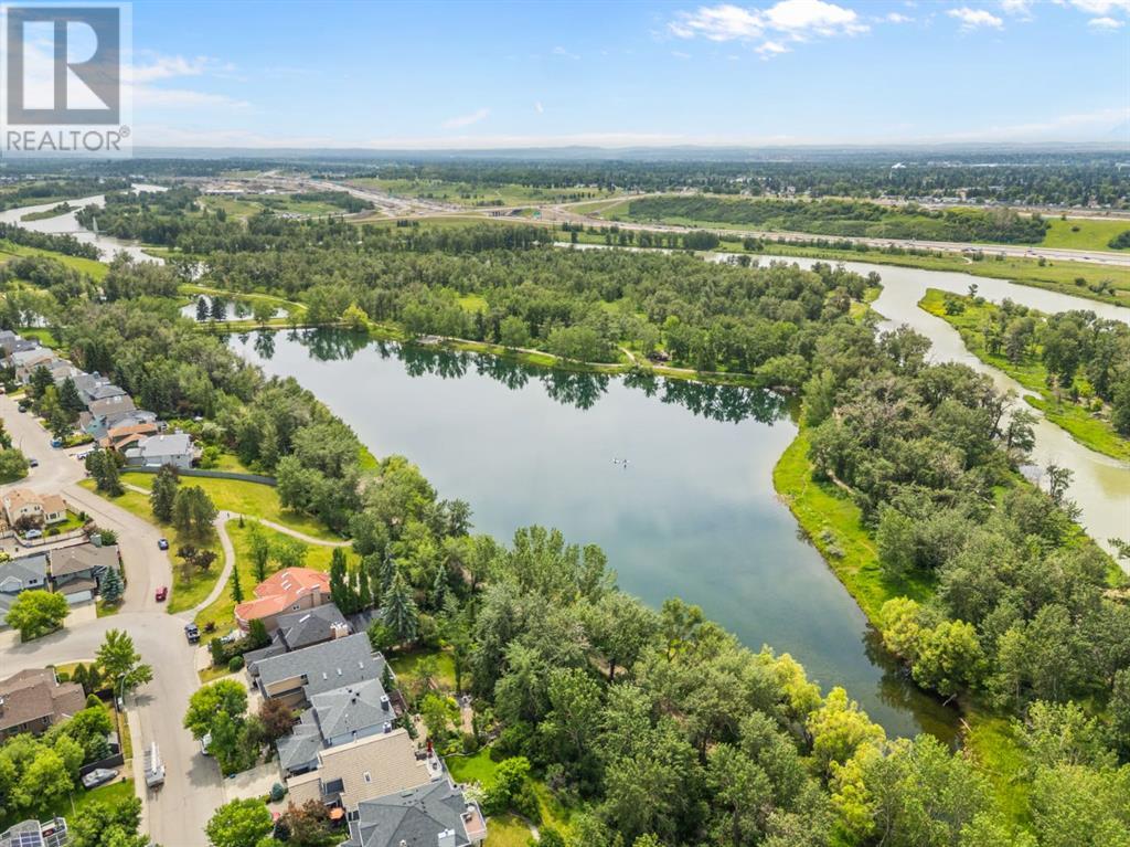 Single Family House for Sale in  Riverside Mews SE Riverbend Calgary 