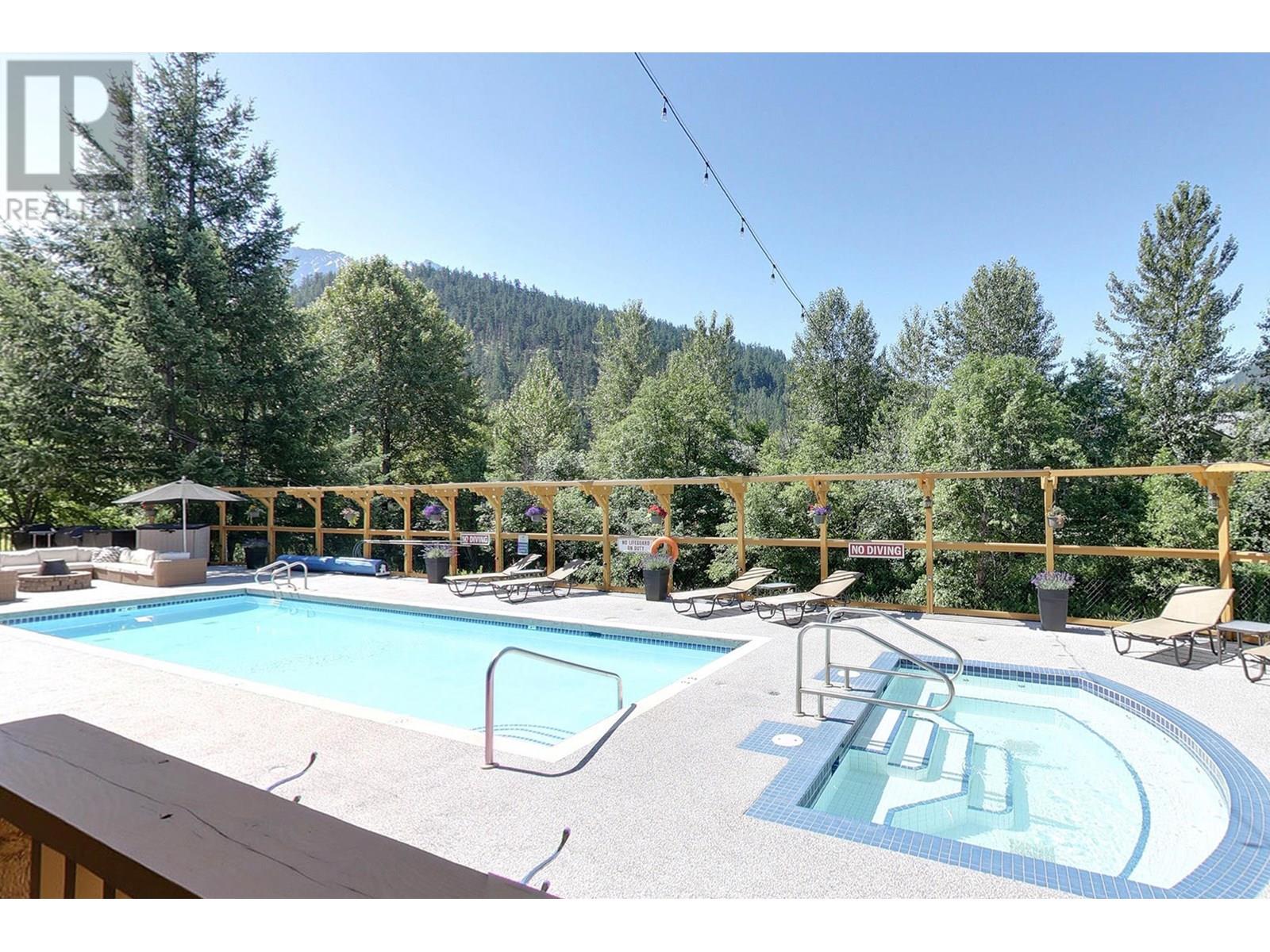 114 1490 HIGHWAY 99 HIGHWAY, Pemberton