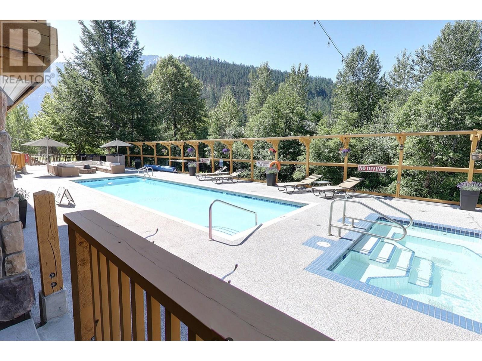 114 1490 HIGHWAY 99 HIGHWAY, Pemberton