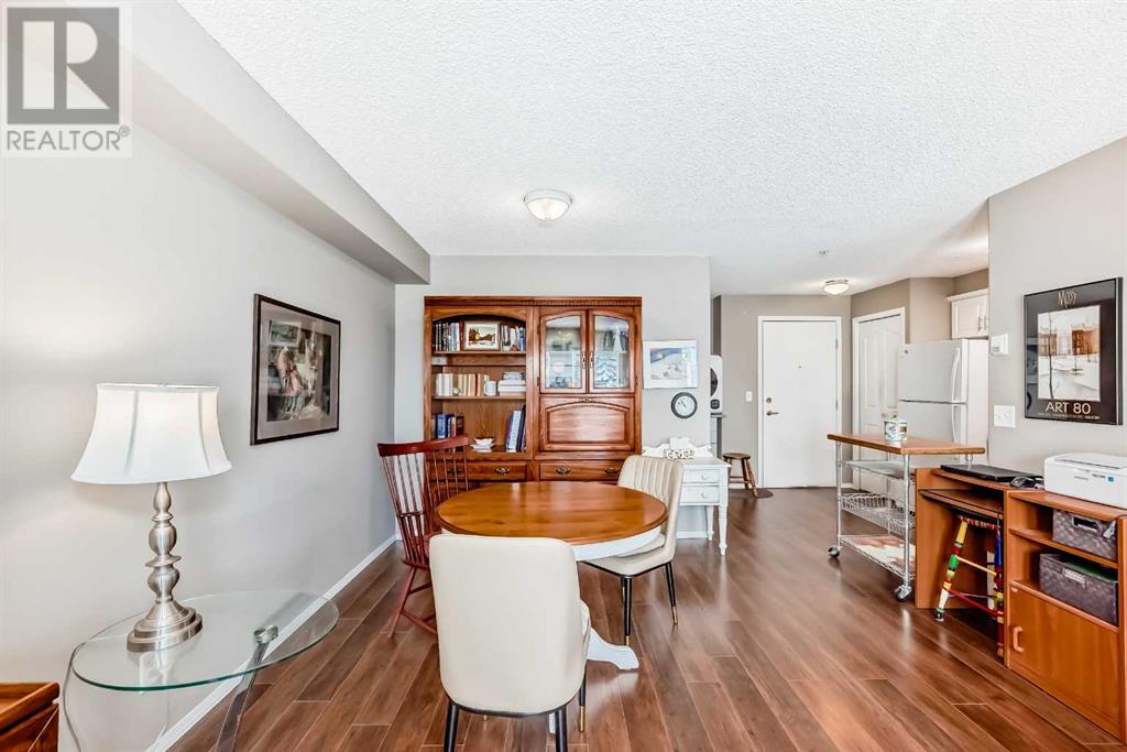 Single Family House for Sale in   Pinecliff Grove NE Pineridge Calgary 