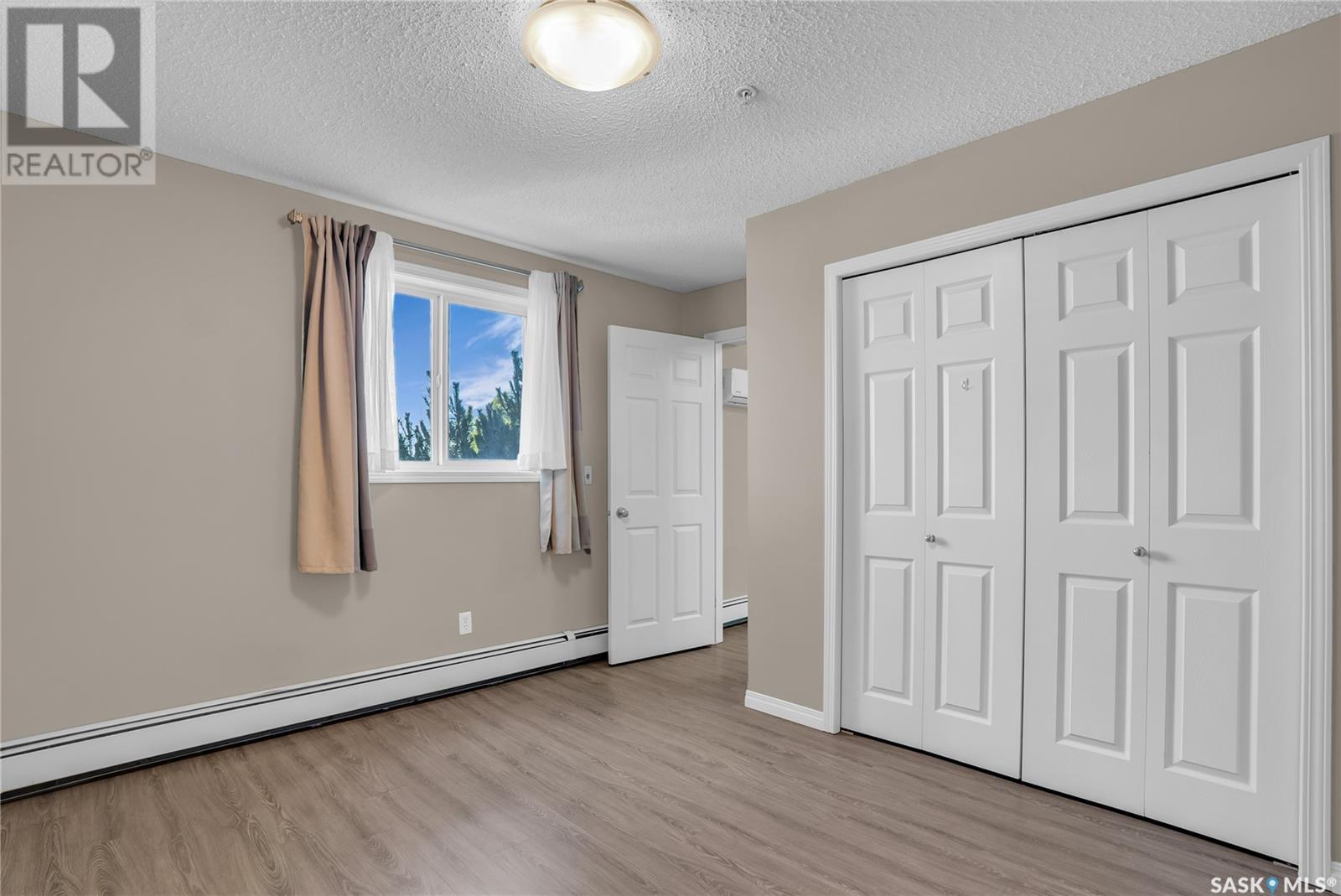 Single Family House High rise for Sale in   Lowe ROAD Saskatoon 