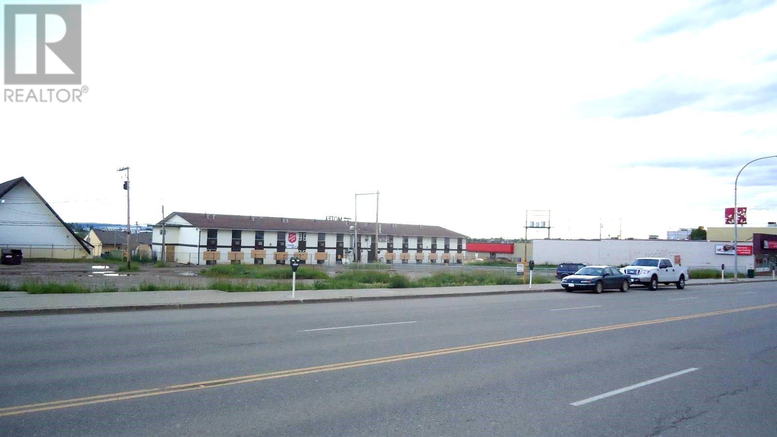 Photo 2 of 9835 100 Avenue, Fort St John BC