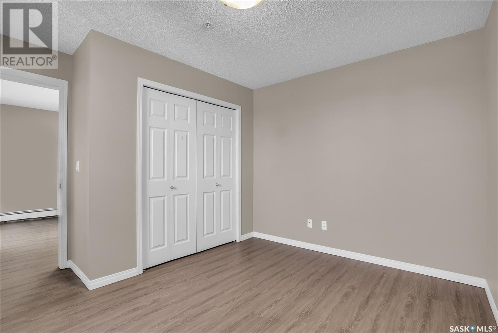 Single Family House High rise for Sale in   Lowe ROAD Saskatoon 