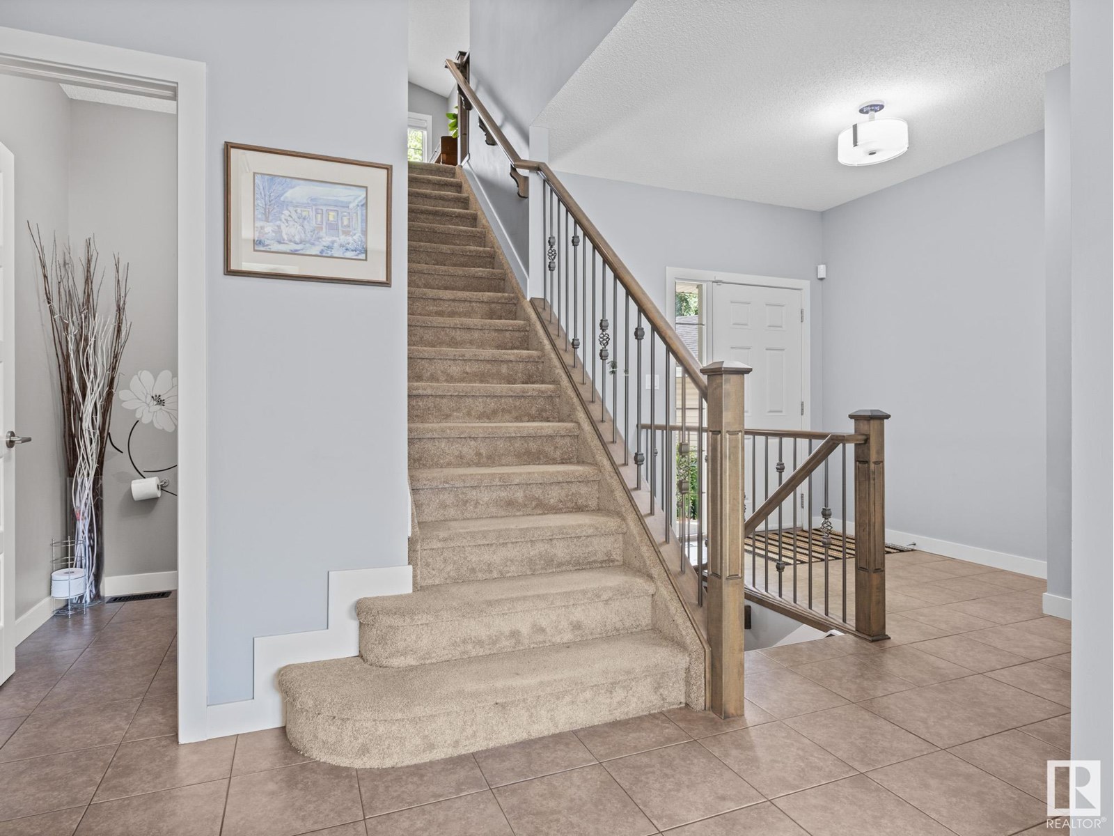 Photo 20 of 5936 208 St Nw, Edmonton AB