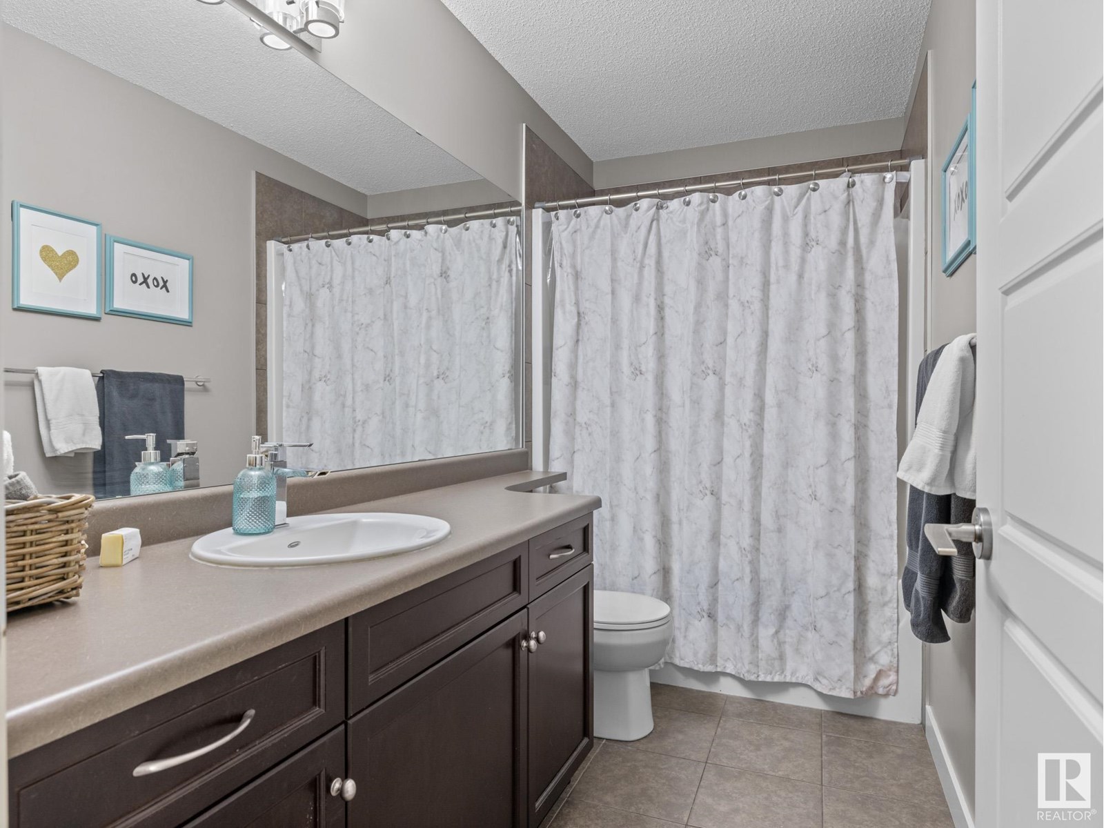 Photo 36 of 5936 208 St Nw, Edmonton AB