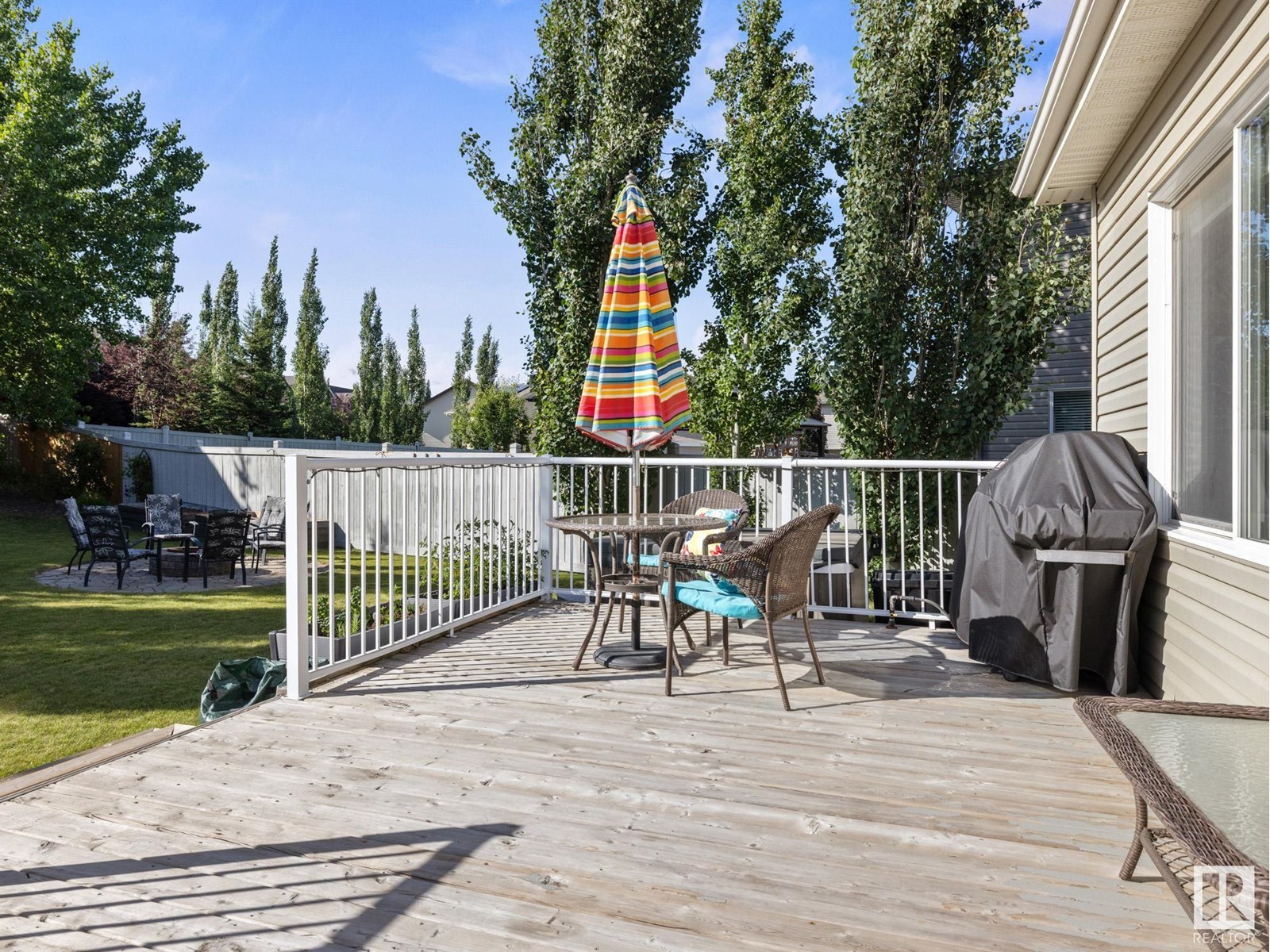 Photo 28 of 5936 208 St Nw, Edmonton AB
