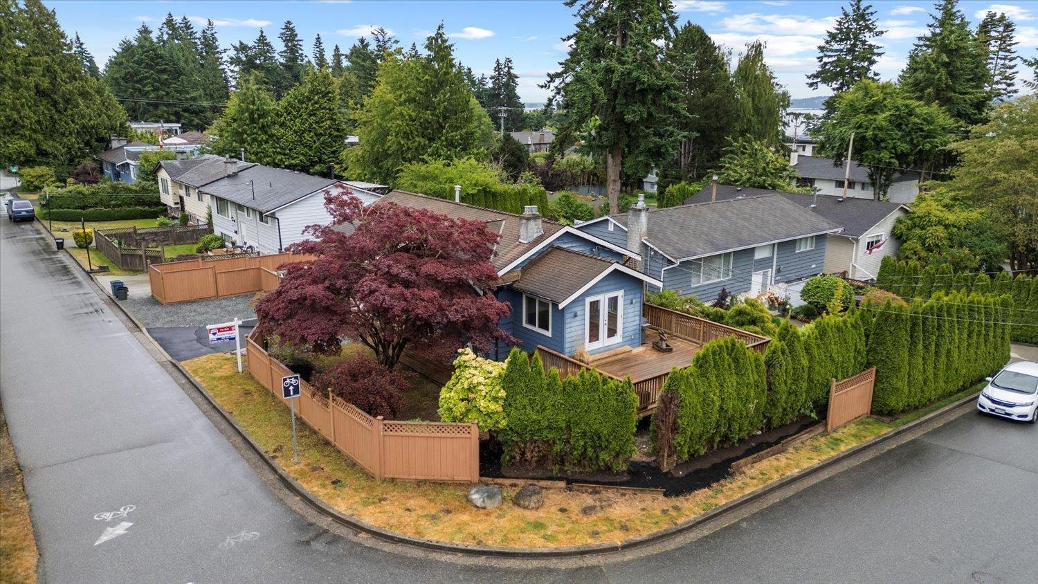 13950 BLACKBURN AVENUE, White Rock