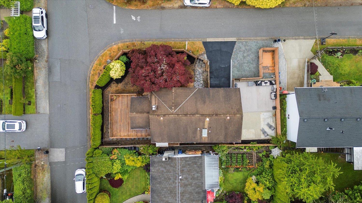 13950 BLACKBURN AVENUE, White Rock