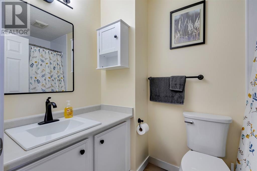 Single Family House for Sale in   Ranchview Drive NW Ranchlands Calgary 