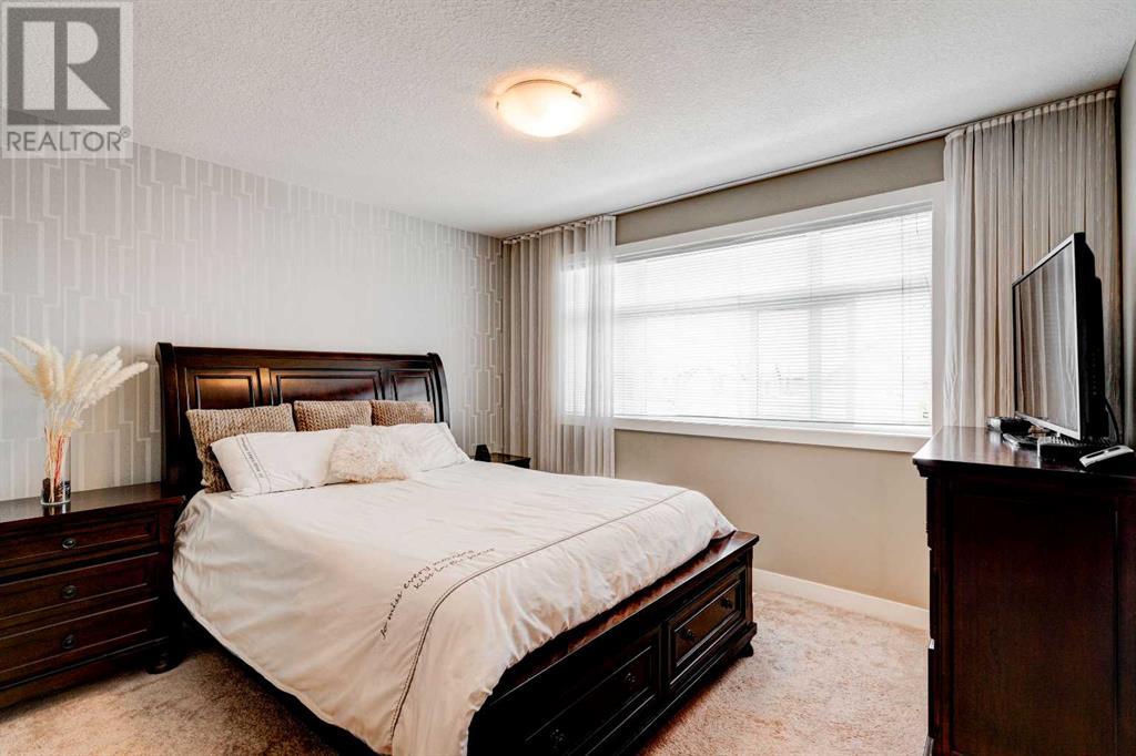 Single Family House for Sale in  Legacy Common SE Legacy Calgary 