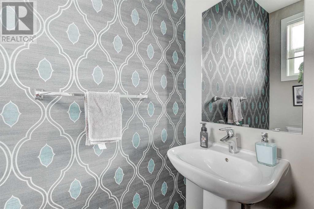 Single Family House for Sale in  Legacy Common SE Legacy Calgary 