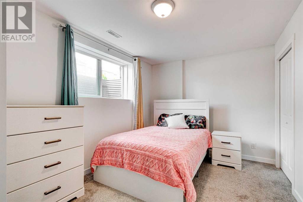 Single Family House for Sale in  Legacy Common SE Legacy Calgary 