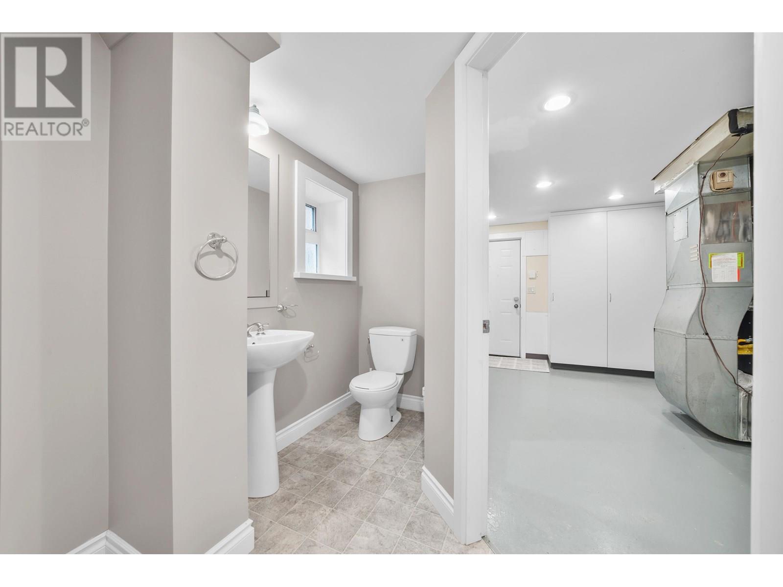 Photo 26 of 2160 Jordan Drive, Burnaby BC