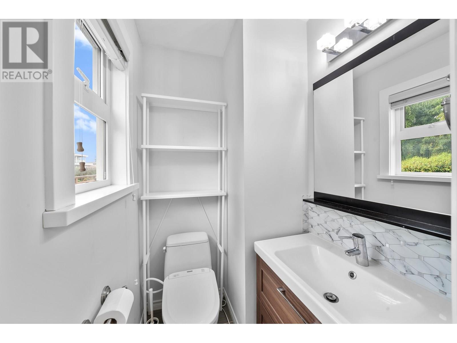 Photo 16 of 2160 Jordan Drive, Burnaby BC