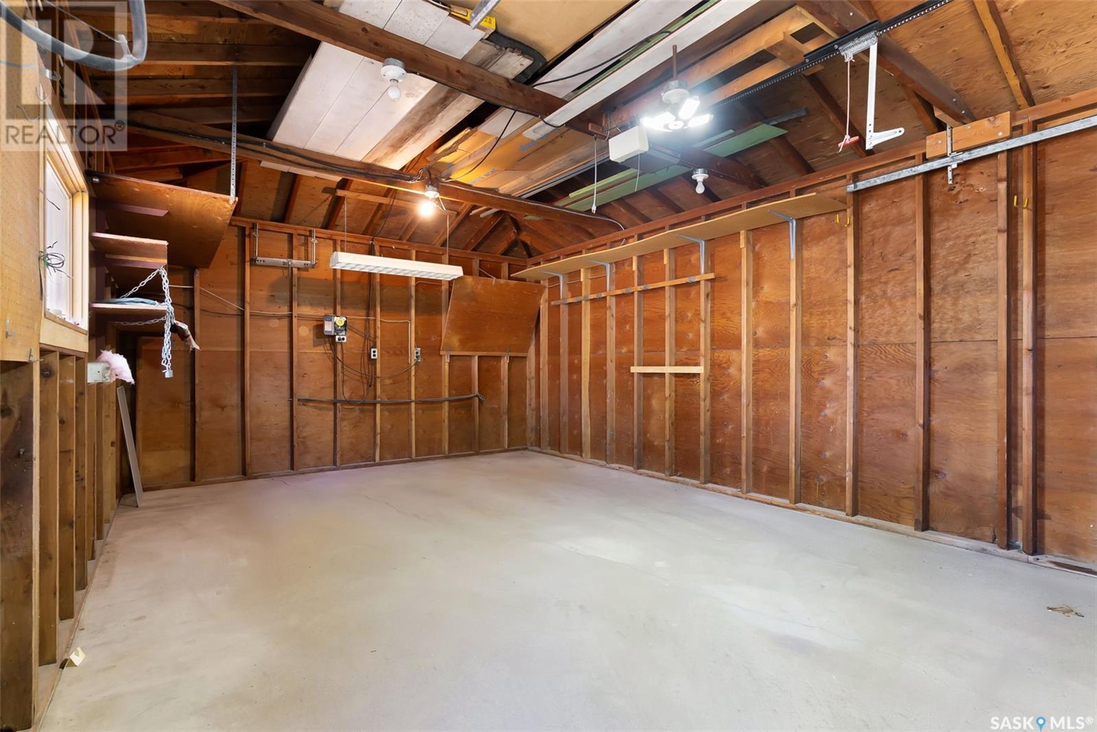 Single Family House Bungalow for Sale in  Connaught STREET Regina 