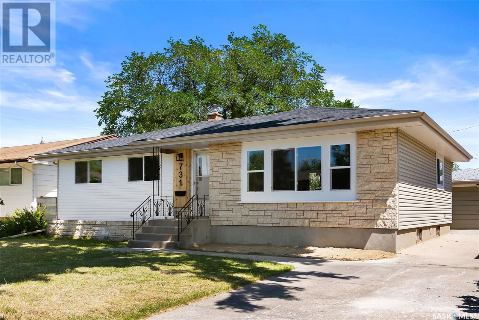 Single Family House Bungalow for Sale in  Connaught STREET Regina 