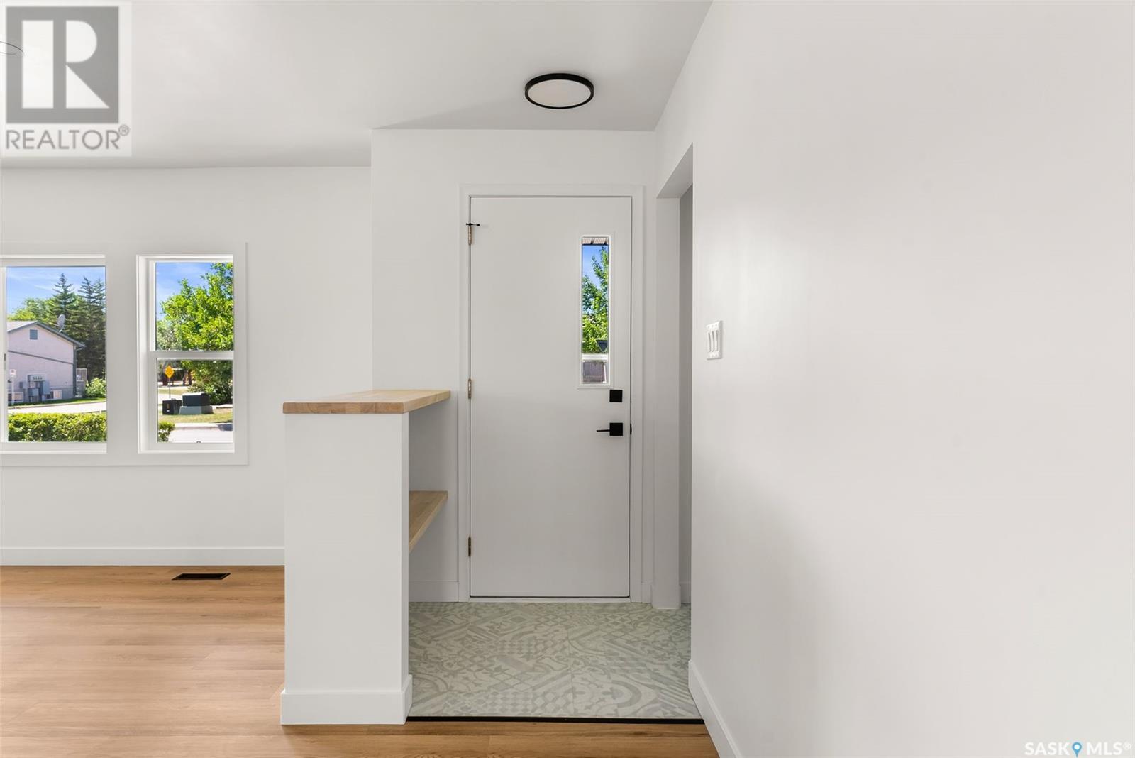 Single Family House Bungalow for Sale in  Connaught STREET Regina 