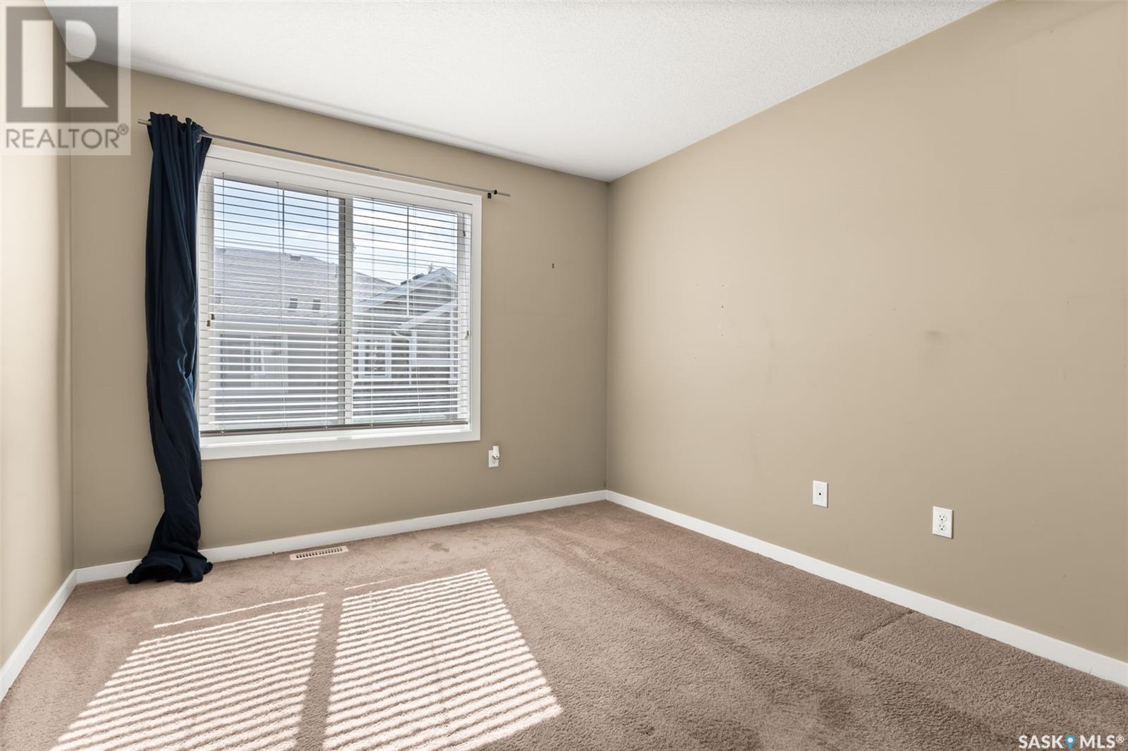 Photo 18 of 47 5652 Gordon Road, Regina SK