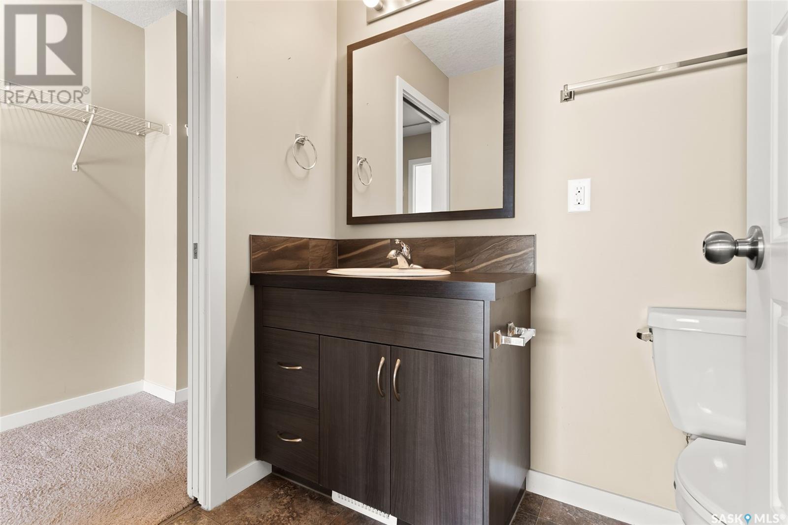Photo 21 of 47 5652 Gordon Road, Regina SK
