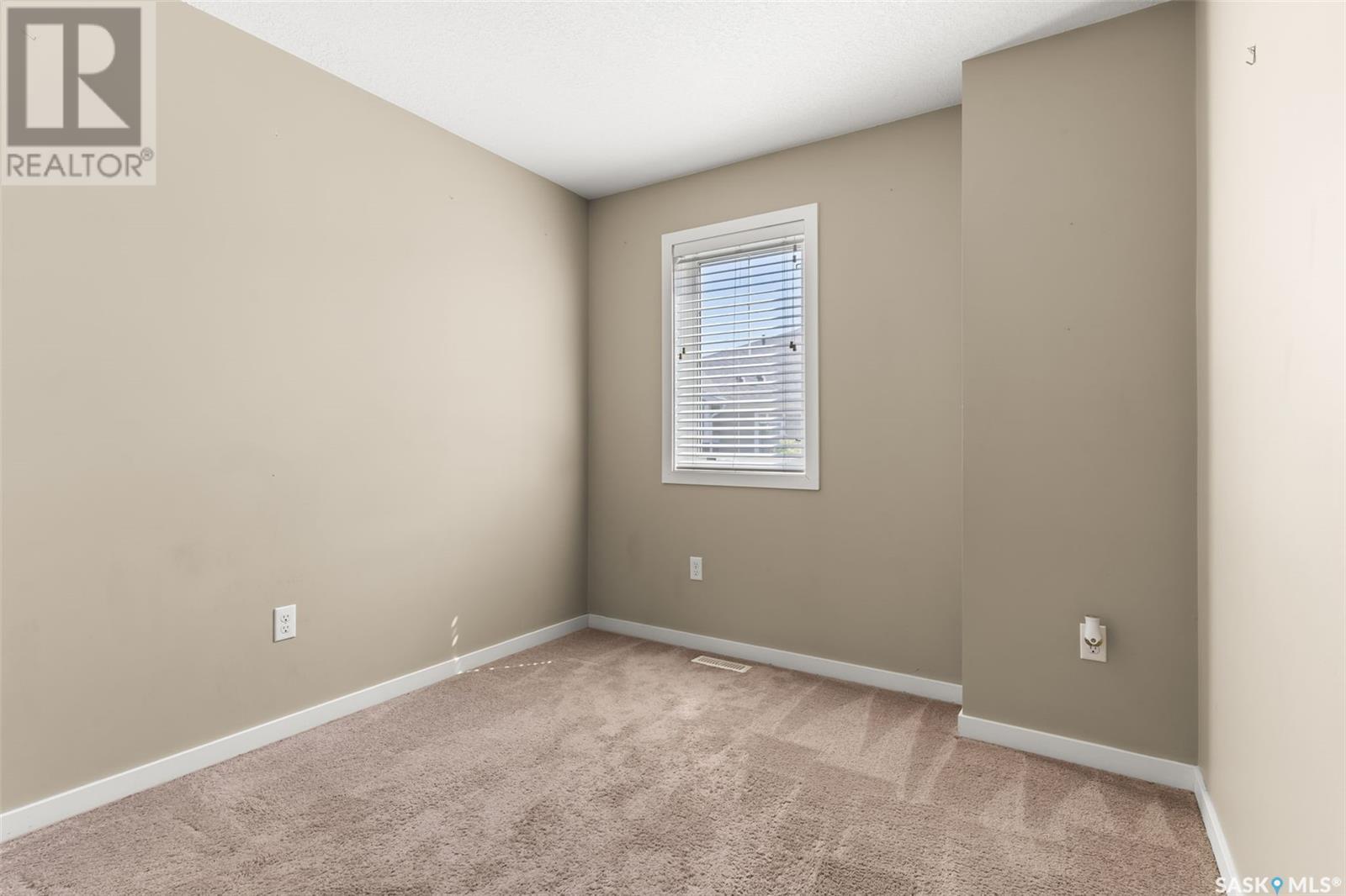 Photo 23 of 47 5652 Gordon Road, Regina SK
