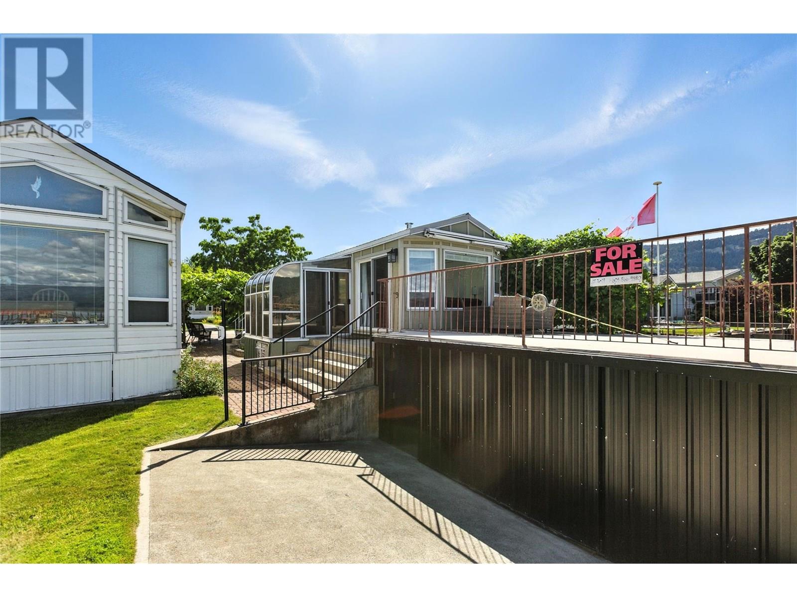 Photo 35 of 1226 Second Avenue Unit 76 79, Chase BC