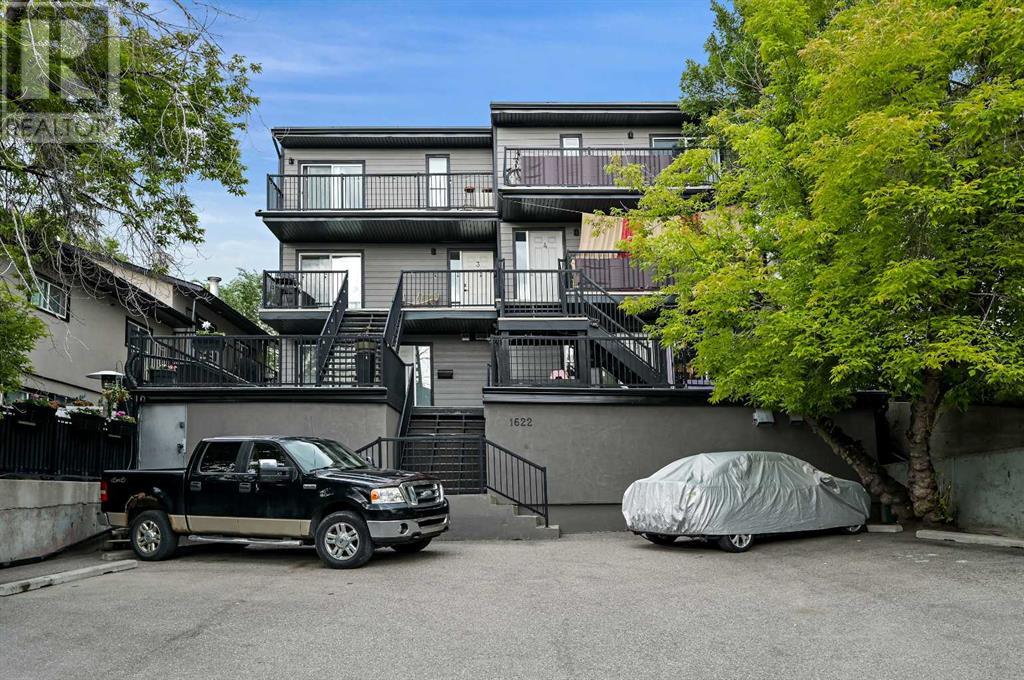 Single Family House for Sale in    Avenue SW South Calgary Calgary 