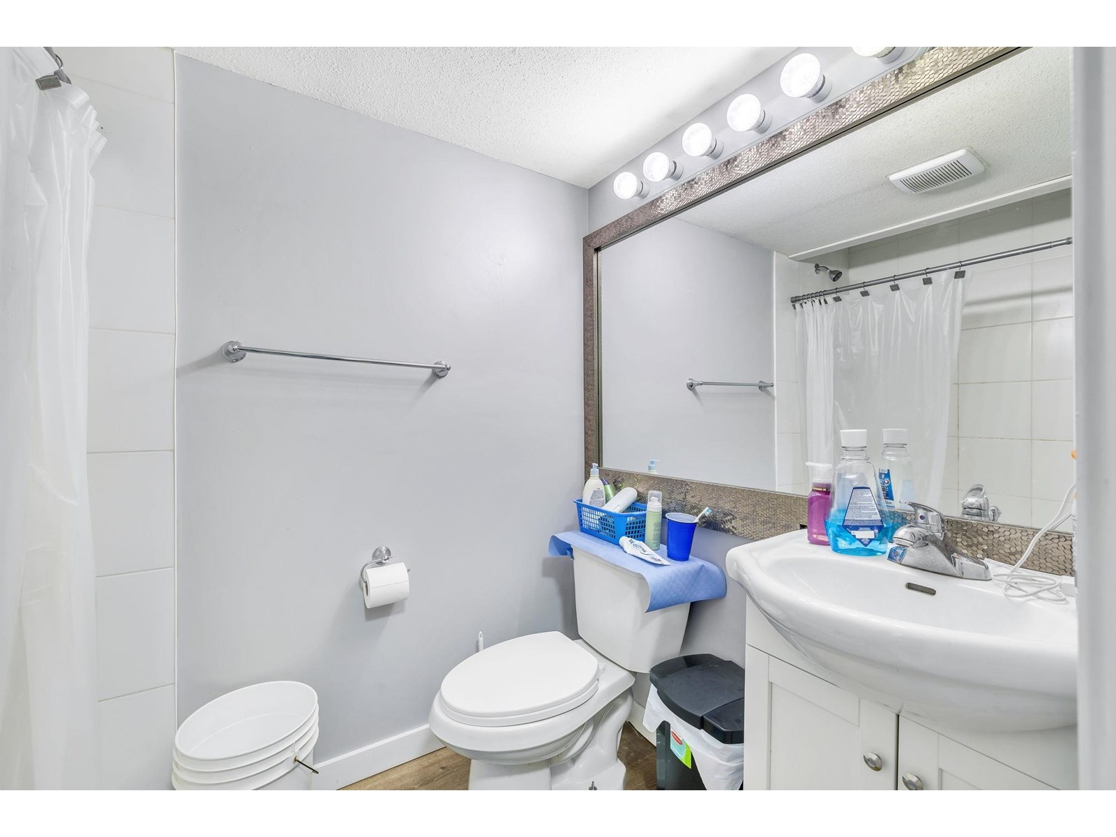 15420 96 AVENUE, Surrey