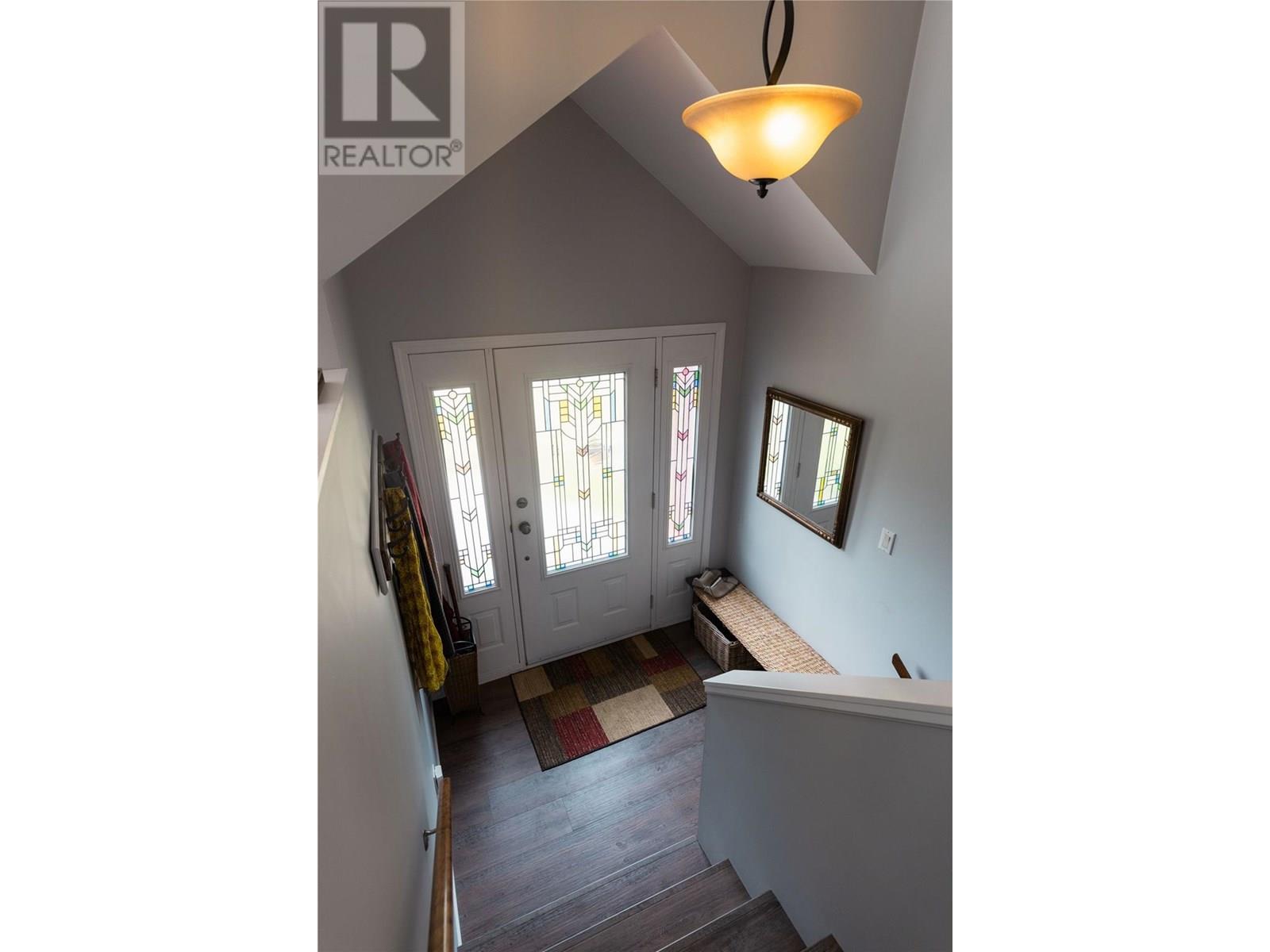 Photo 7 of 603 Fletcher Avenue, Slocan BC