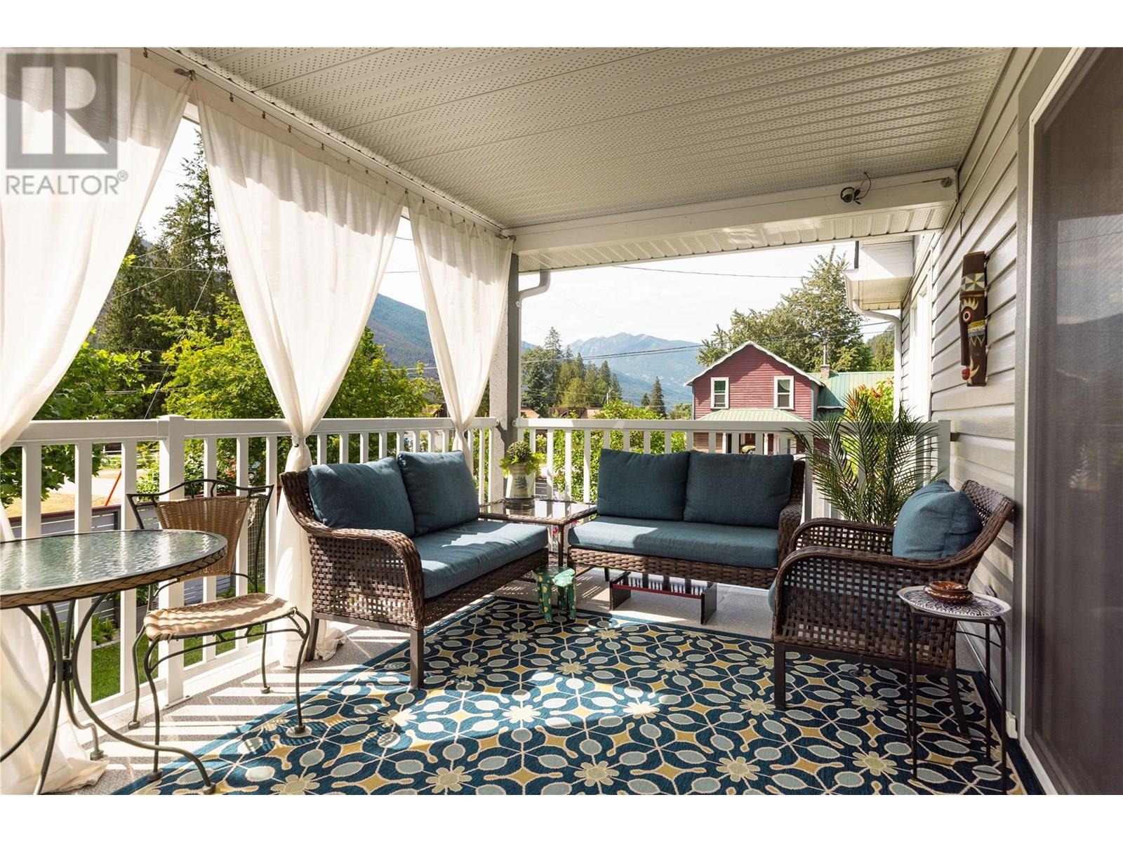 Photo 39 of 603 Fletcher Avenue, Slocan BC