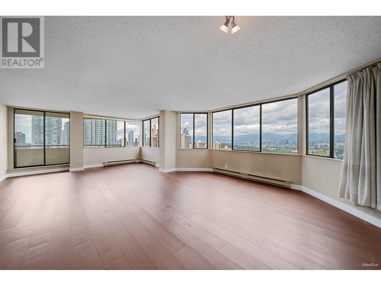 Photo 20 of 2306 6540 Burlington Avenue, Burnaby BC