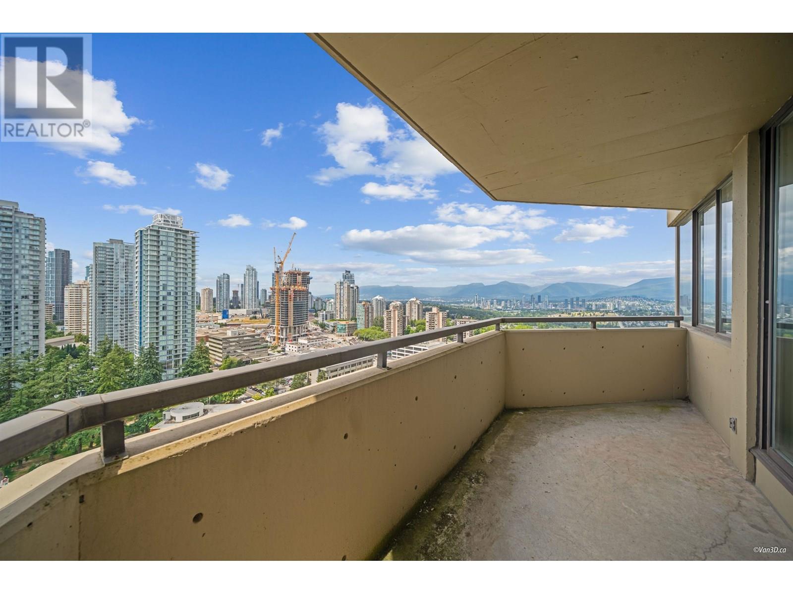Photo 23 of 2306 6540 Burlington Avenue, Burnaby BC