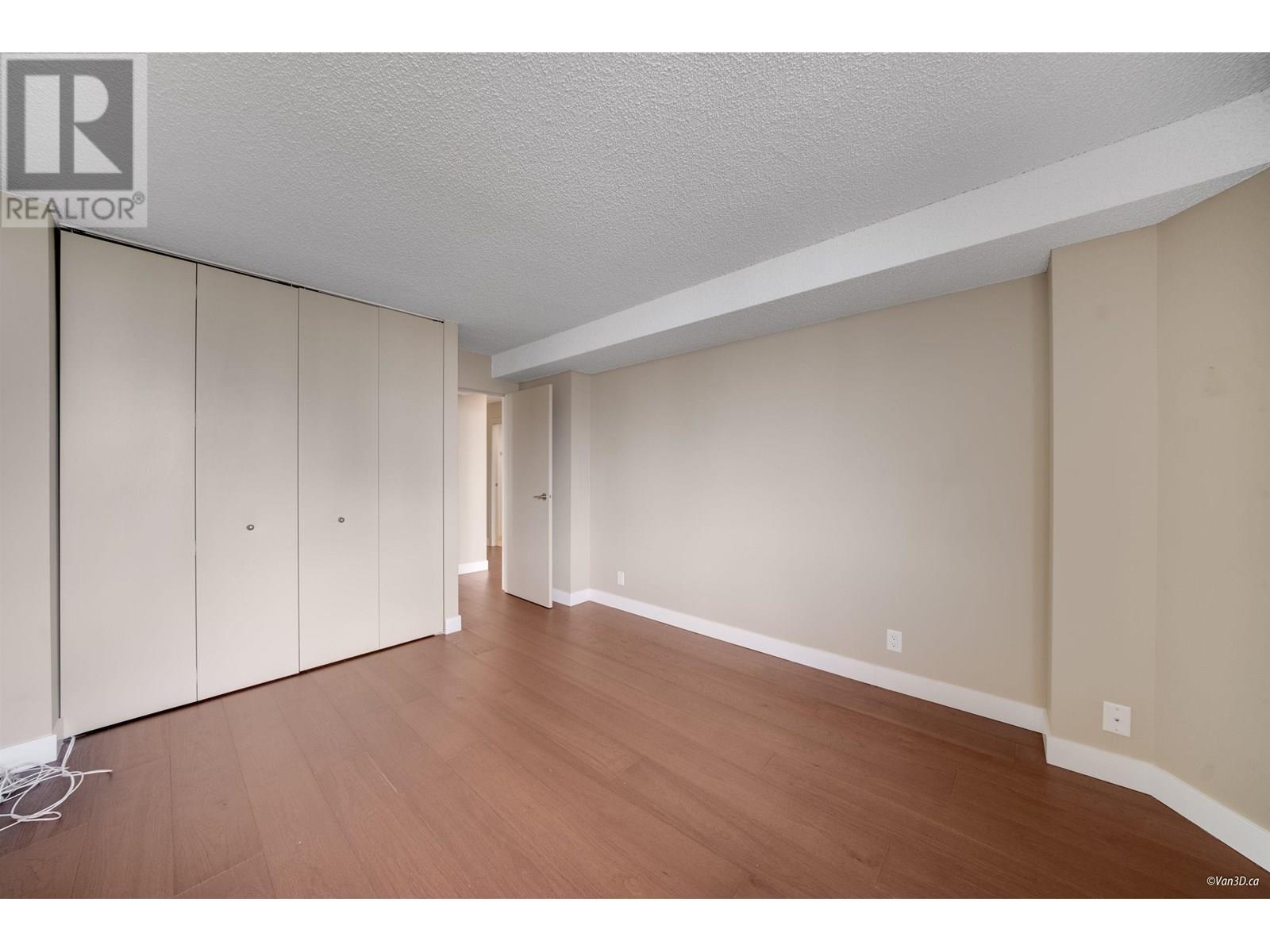 Photo 10 of 2306 6540 Burlington Avenue, Burnaby BC