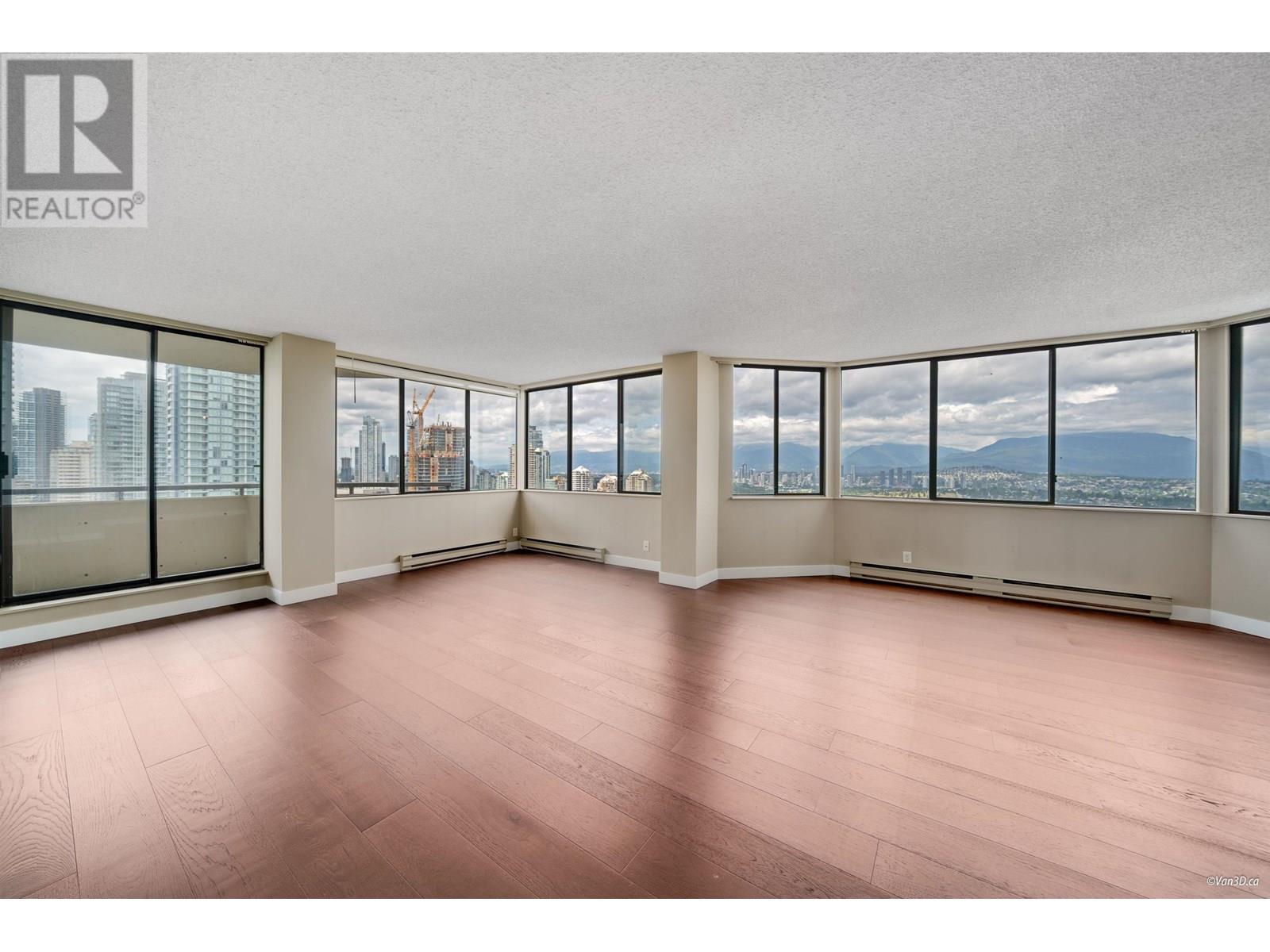 Photo 19 of 2306 6540 Burlington Avenue, Burnaby BC