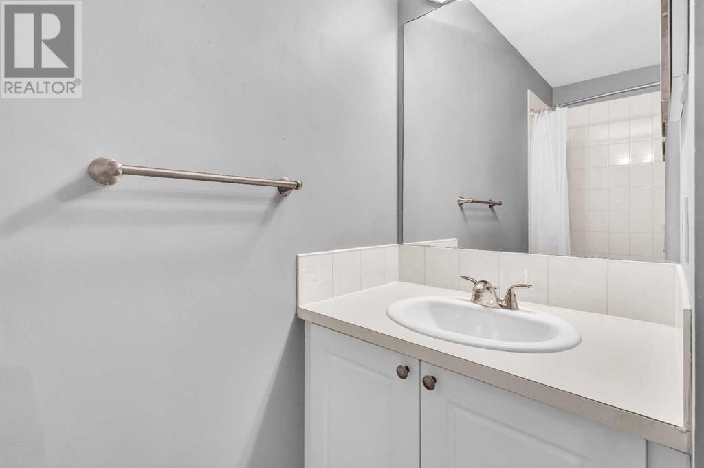 Single Family House for Sale in   Rocky Ridge Gate NW Rocky Ridge Calgary 