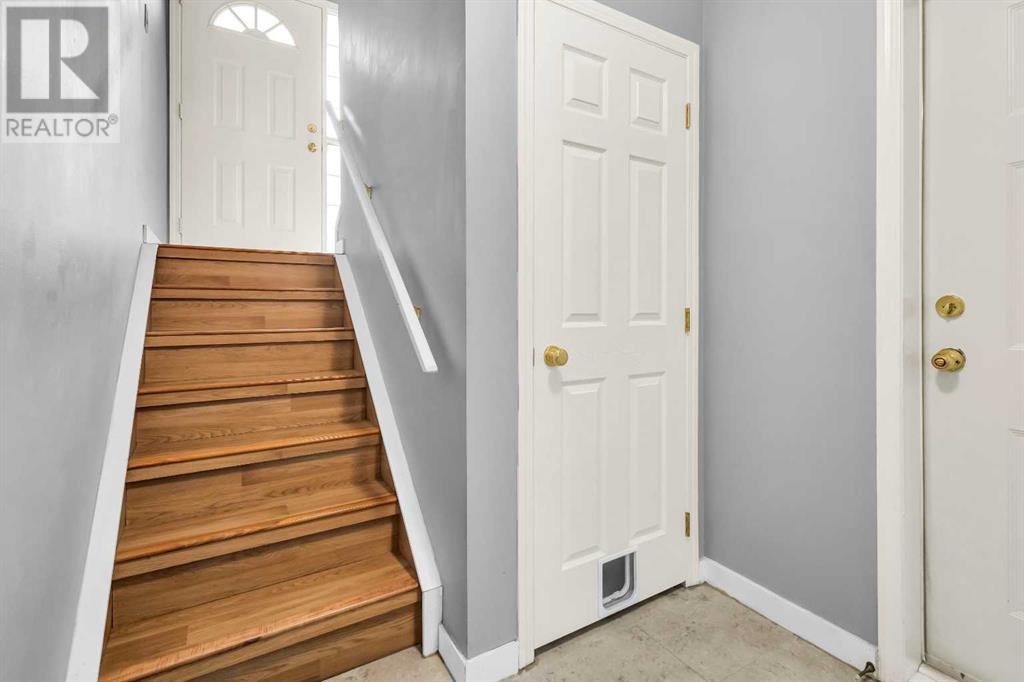 Single Family House for Sale in   Rocky Ridge Gate NW Rocky Ridge Calgary 