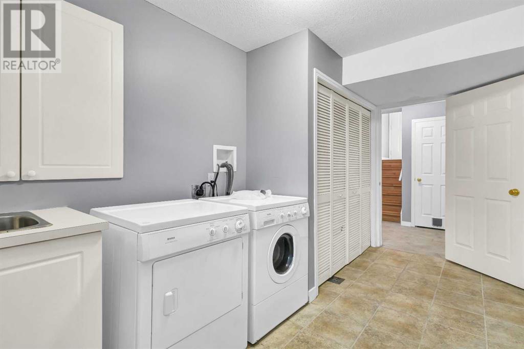 Single Family House for Sale in   Rocky Ridge Gate NW Rocky Ridge Calgary 