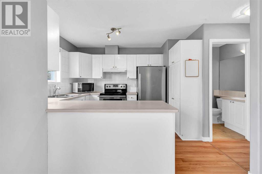 Single Family House for Sale in   Rocky Ridge Gate NW Rocky Ridge Calgary 