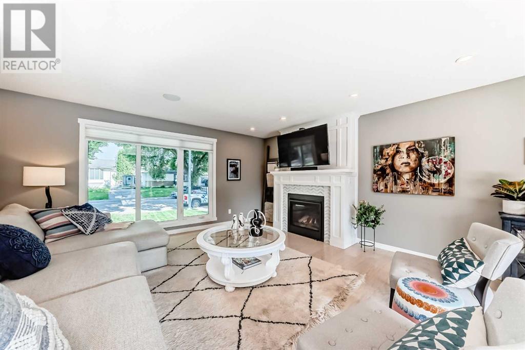 Single Family House Bungalow for Sale in  Ancourt Road SE Acadia Calgary 