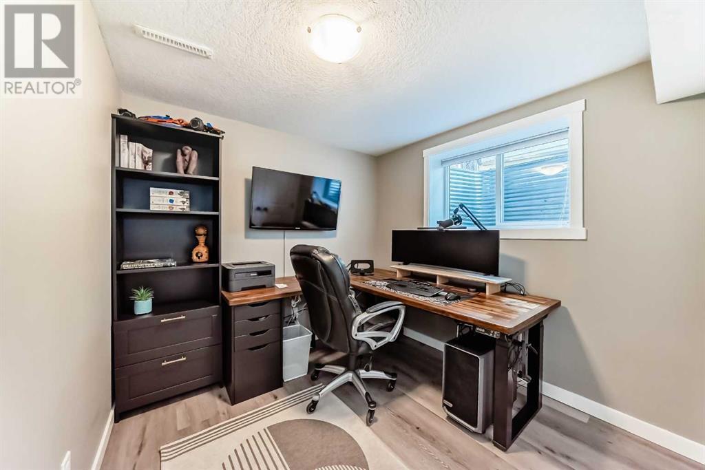 Single Family House Bungalow for Sale in  Ancourt Road SE Acadia Calgary 