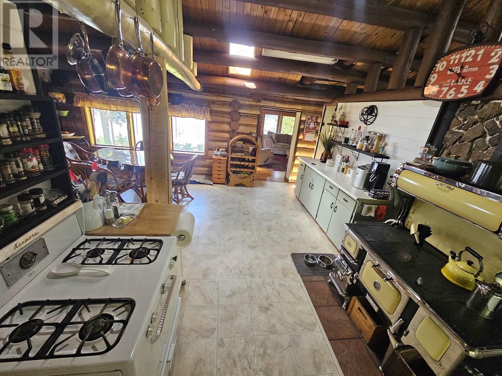 4428 TITETOWN ROAD, Quesnel