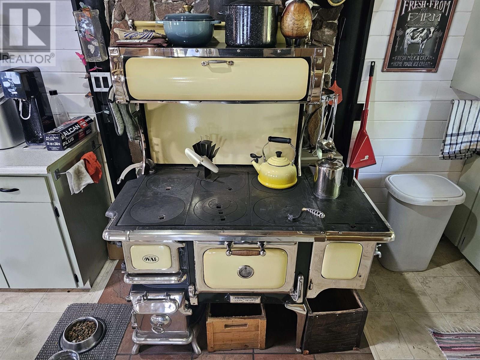 4428 TITETOWN ROAD, Quesnel