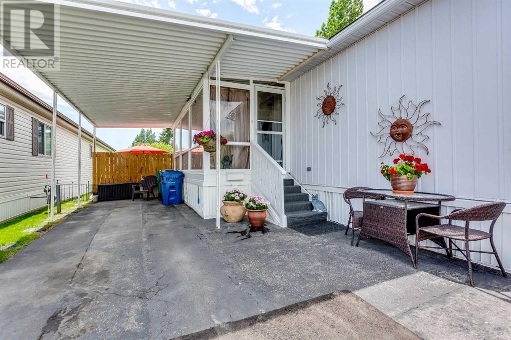 Single Family House Mobile Home for Sale in   Arbour Lake Road NW Arbour Lake Calgary 