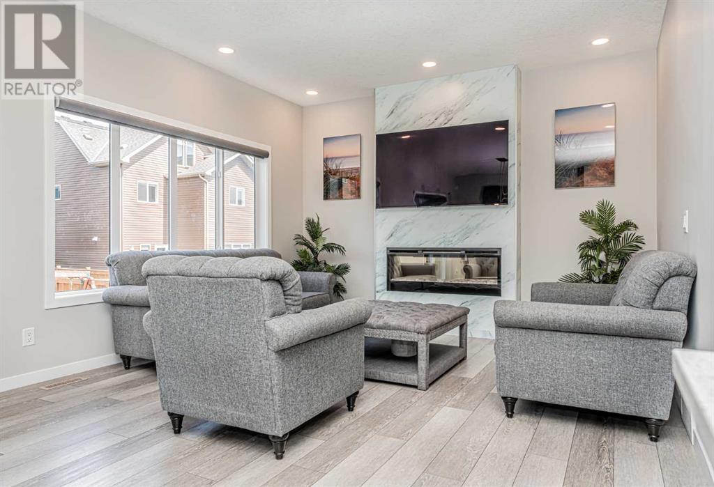 Single Family House for Sale in   Avenue NW Sage Hill Calgary 