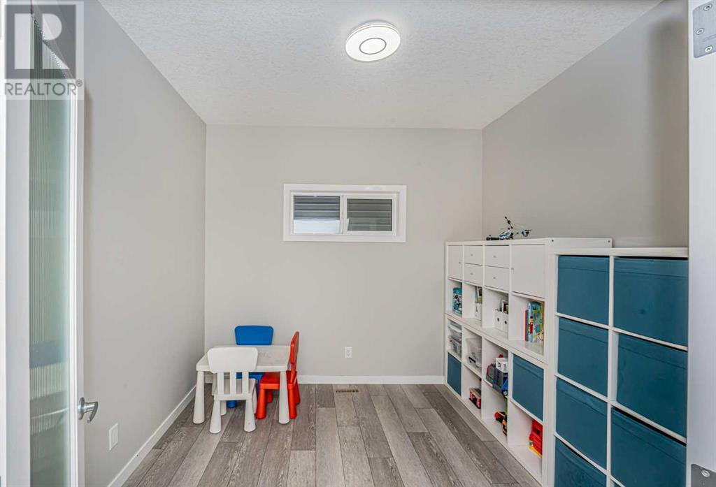 Single Family House for Sale in   Avenue NW Sage Hill Calgary 
