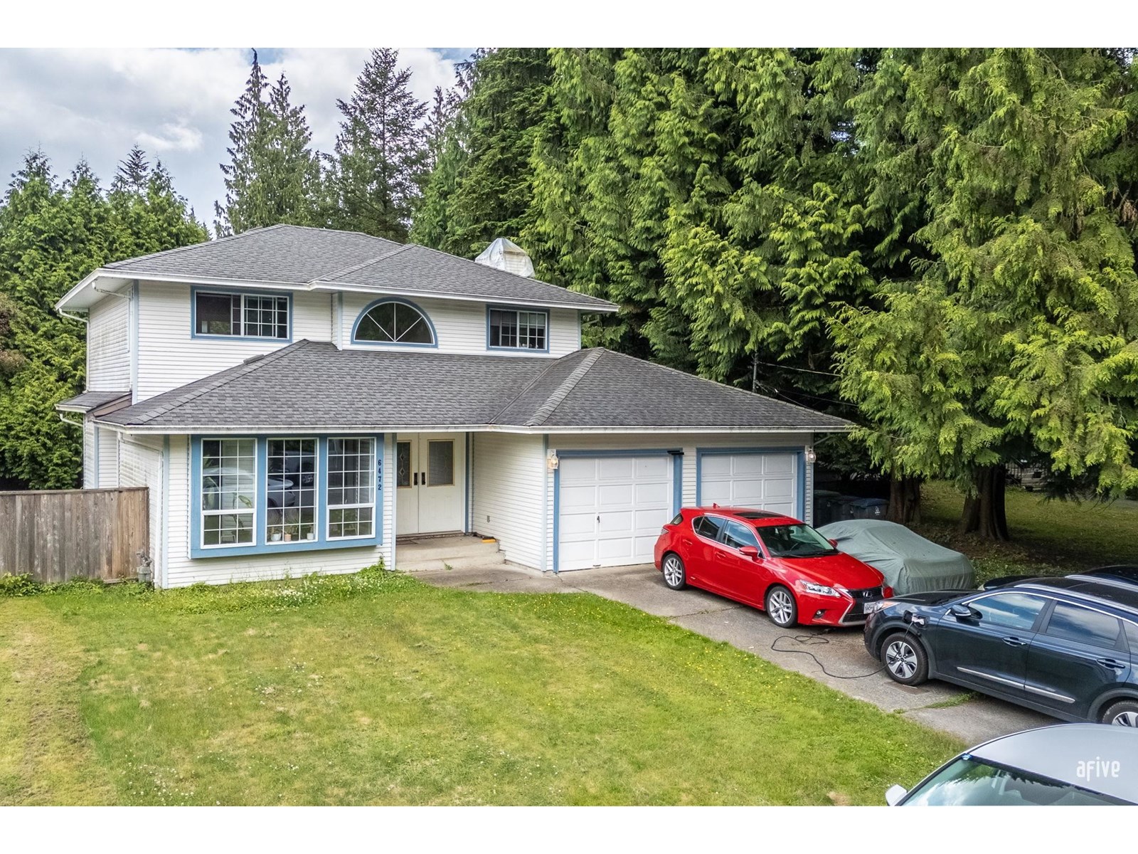 Photo 2 of 6472 138 Street, Surrey BC