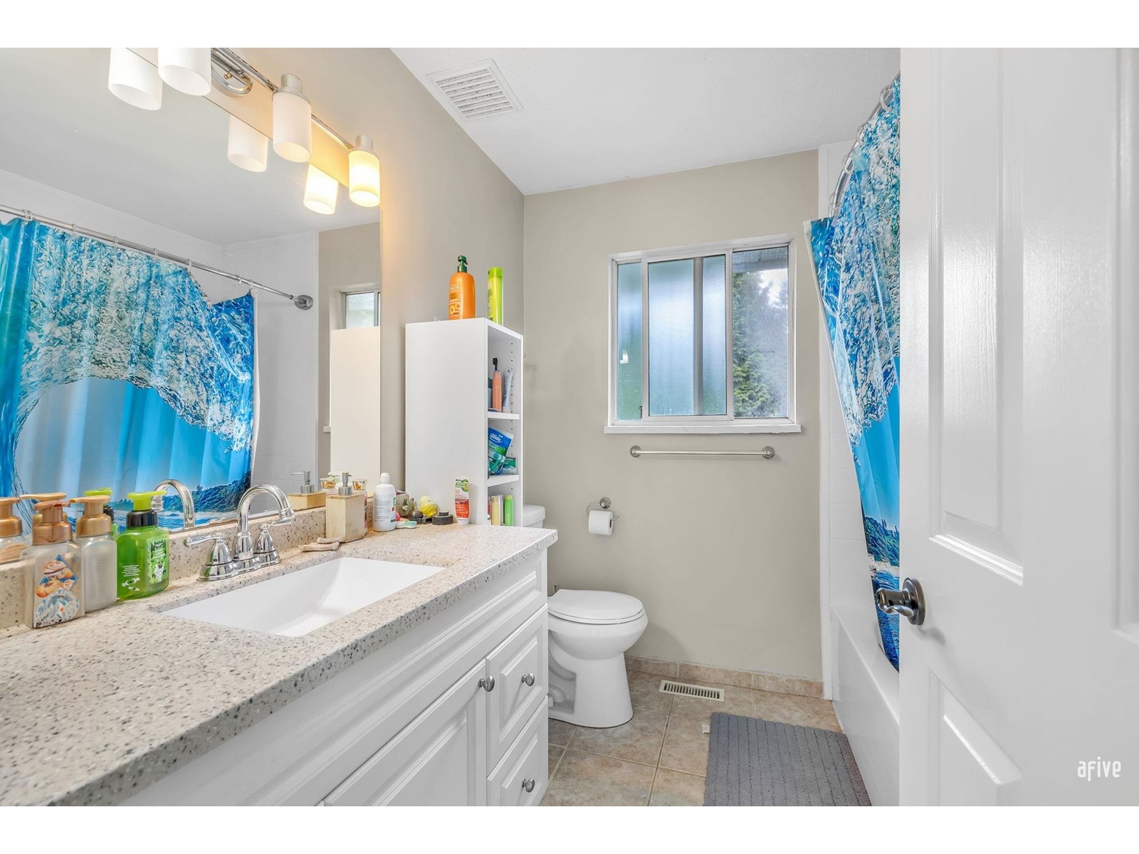 Photo 18 of 6472 138 Street, Surrey BC