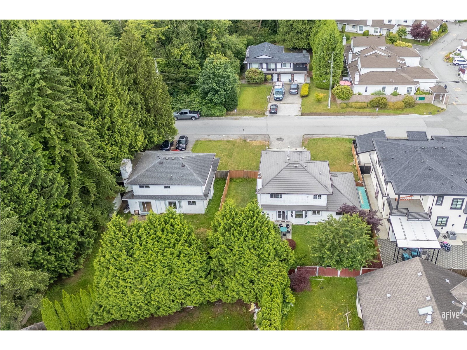Photo 8 of 6480 138 Street, Surrey BC