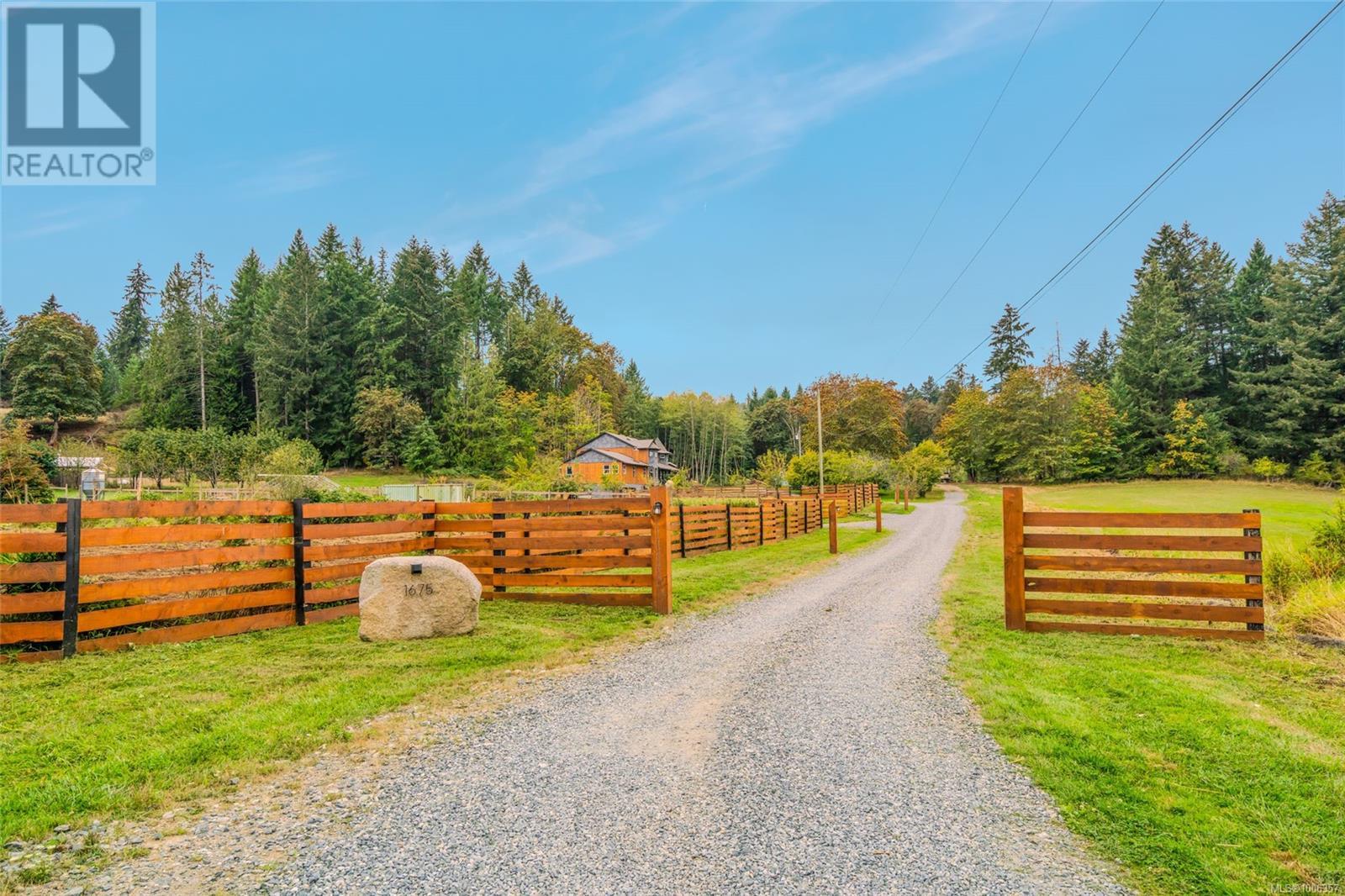 Photo 14 of 1675 Kelsie Rd, Nanaimo BC